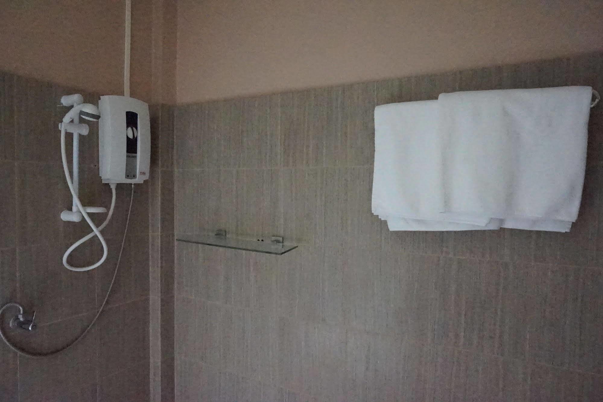 基里亚拉度假酒店 Ao Nang 外观 照片